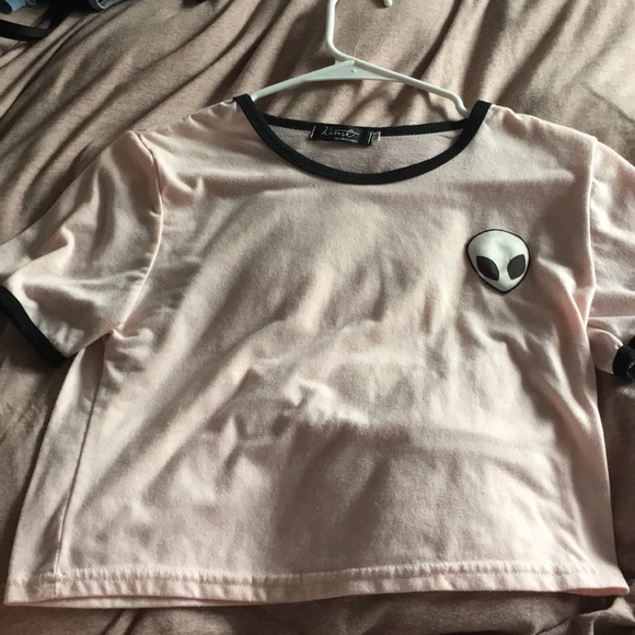 Pale pink alien crop-top - Picture 1 of 2